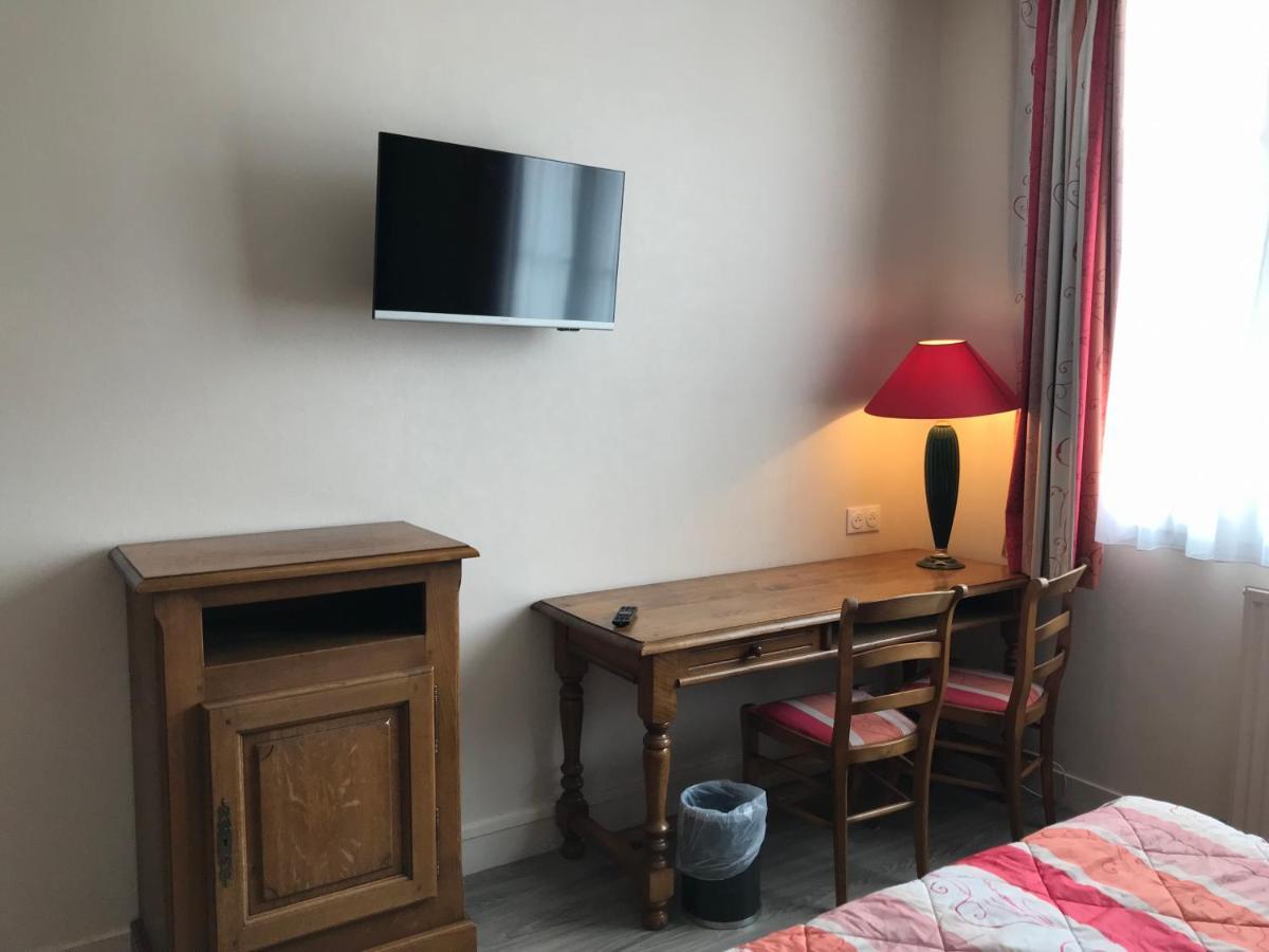 Logis La Villa Des Houx Aumale Esterno foto